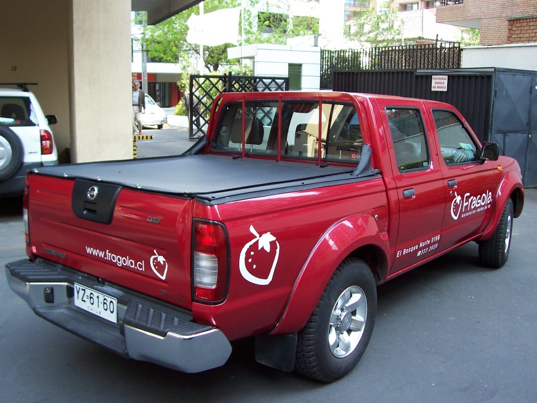 Branding Vehículos VARIOS Fragola camioneta 2