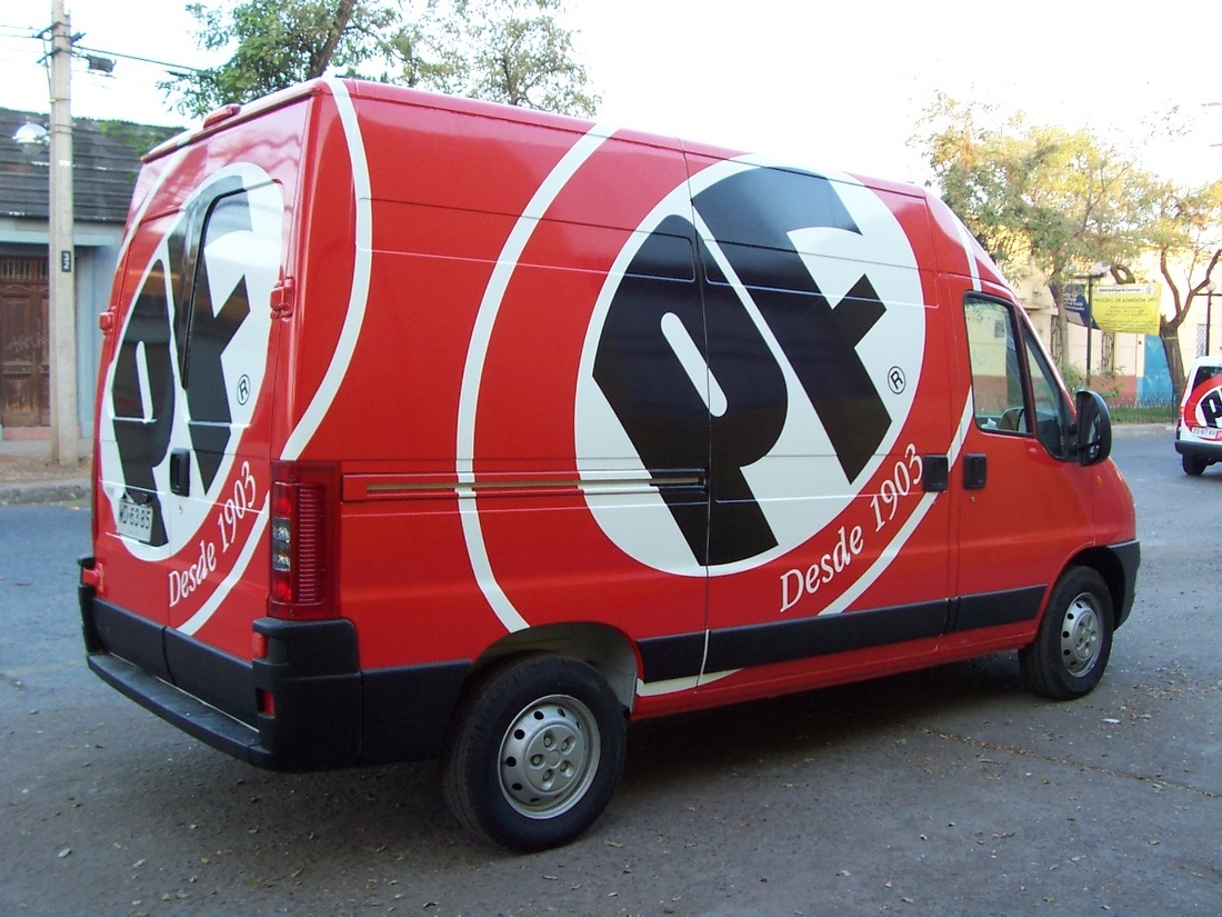 Branding Vehículos VARIOS PF rojo 2