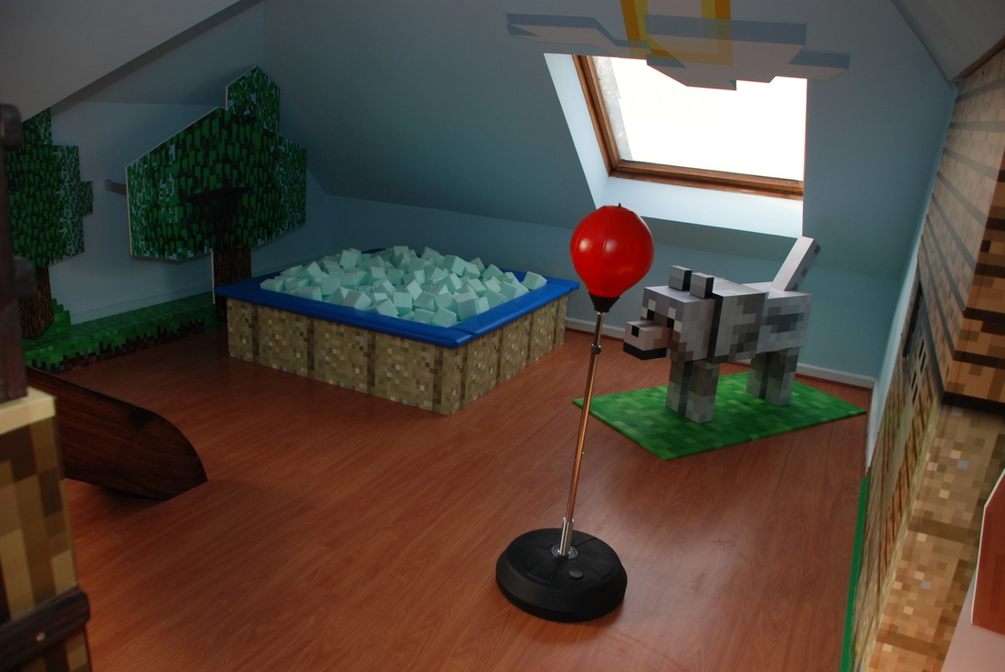 Eventos Minecraft Elaboración sala de juegos Habitacion con bañera y perro