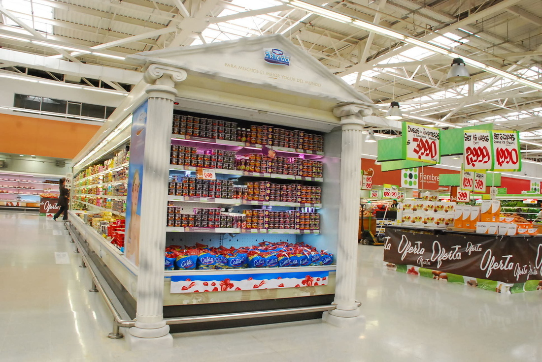 Eventos Yogurt Griego Escenografía para productos tienda fase final
