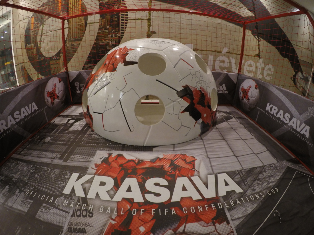 Ficticios Balon Adidas 12 fase final montado frente detalle frente