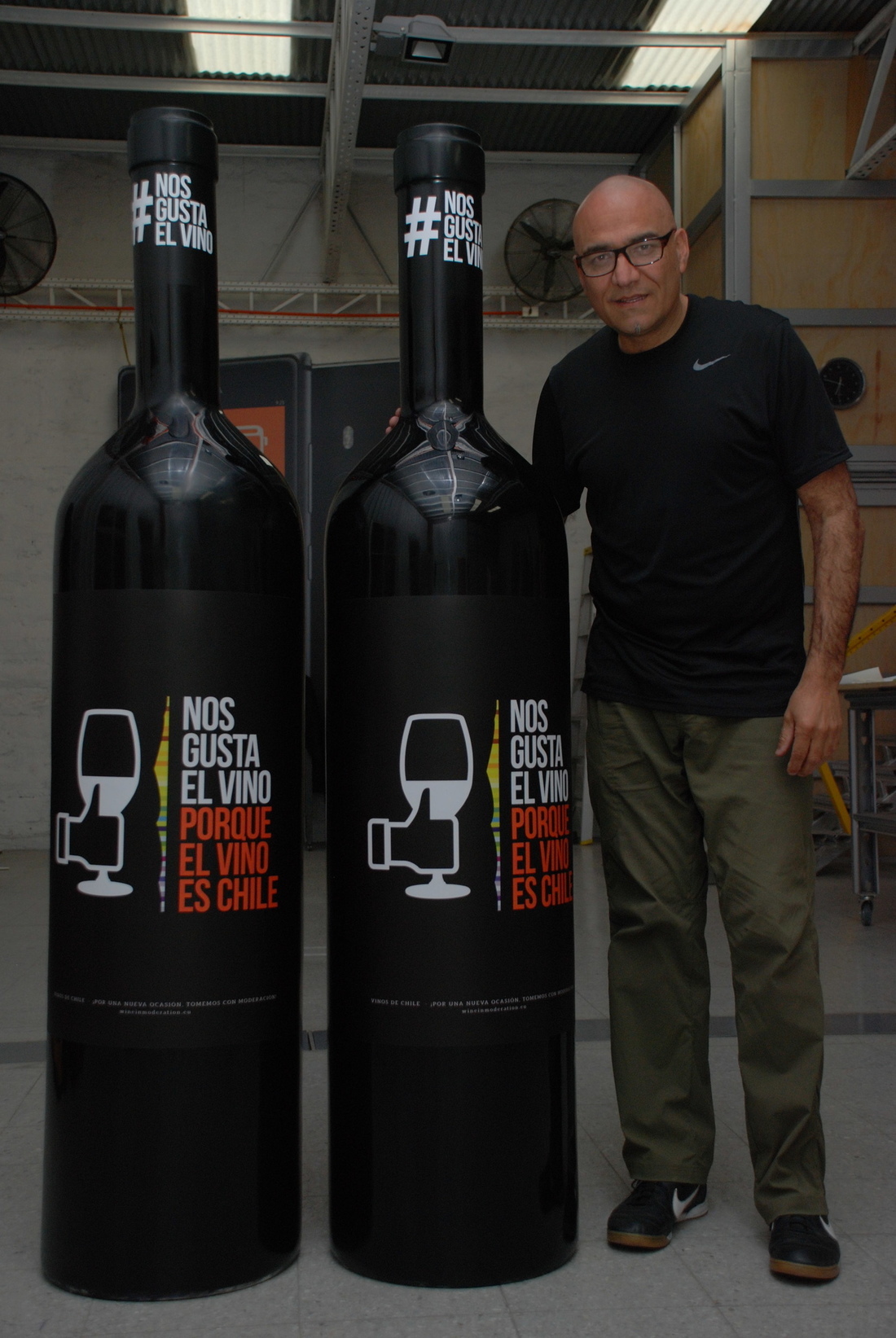 Ficticios Botella de vino imagen pais 3 fase final
