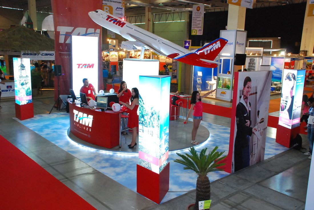 Stand Tam Airlines 7 fase final montaje