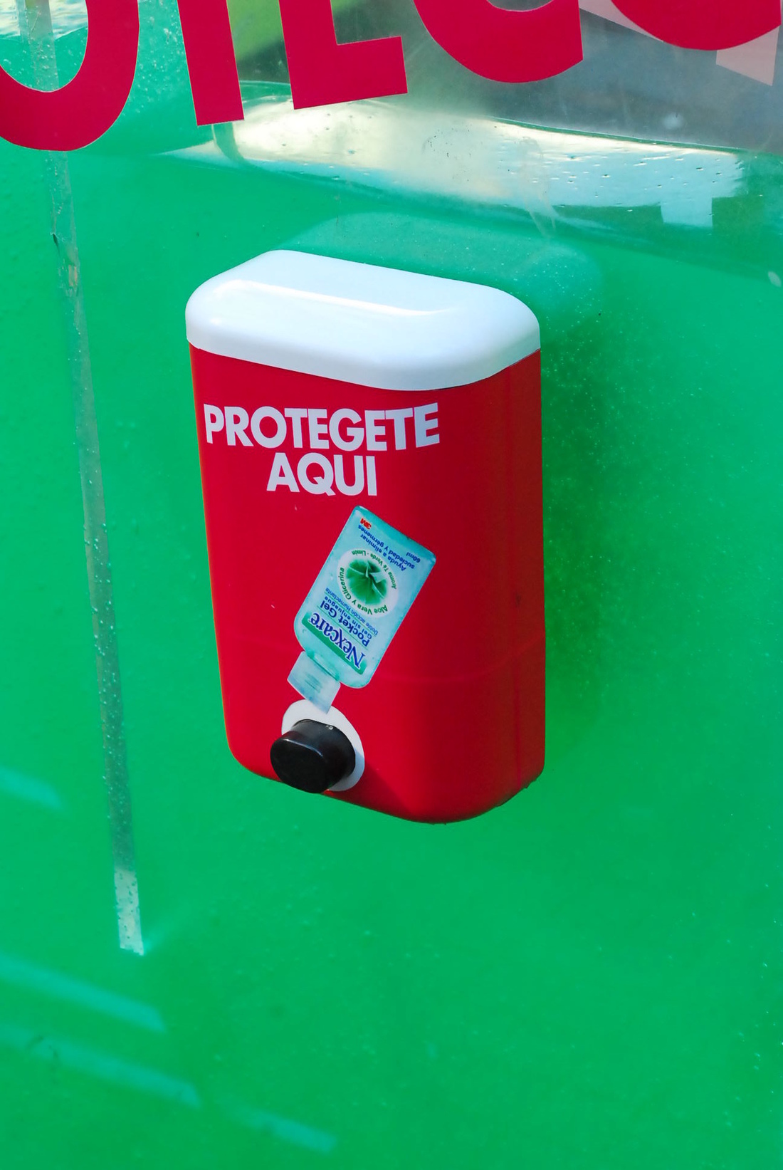 Vía Pública Nexcare 6