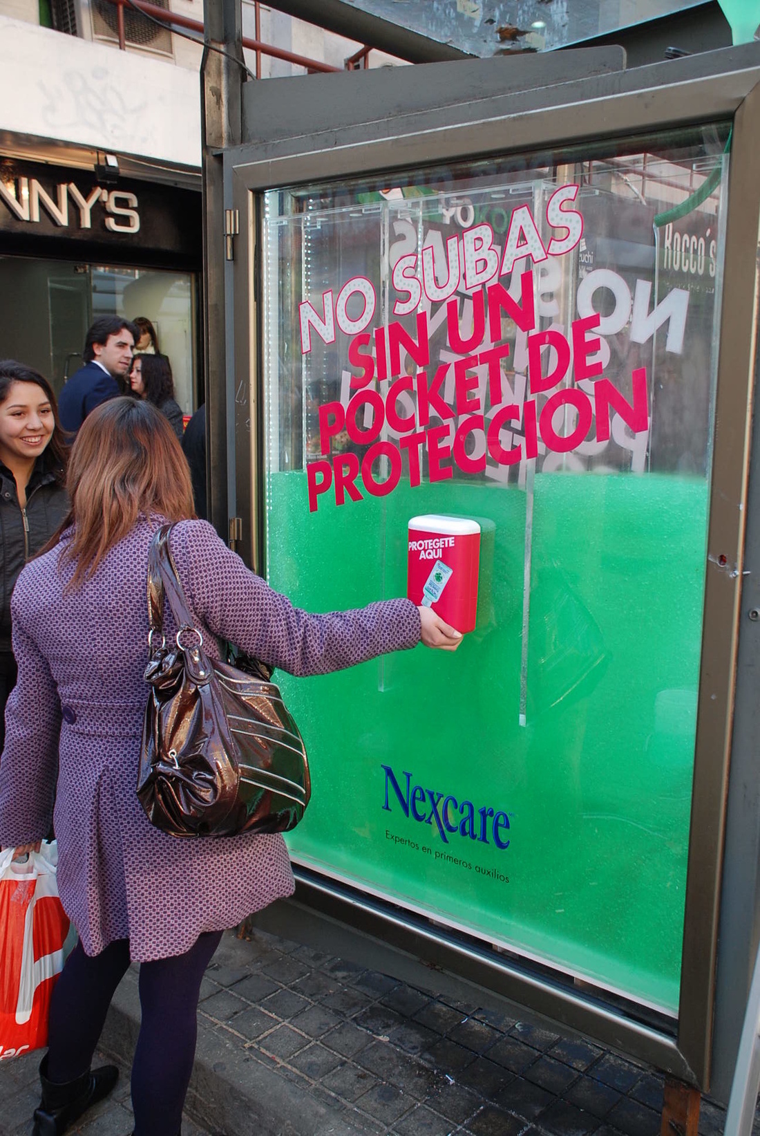 Vía Pública Nexcare 7