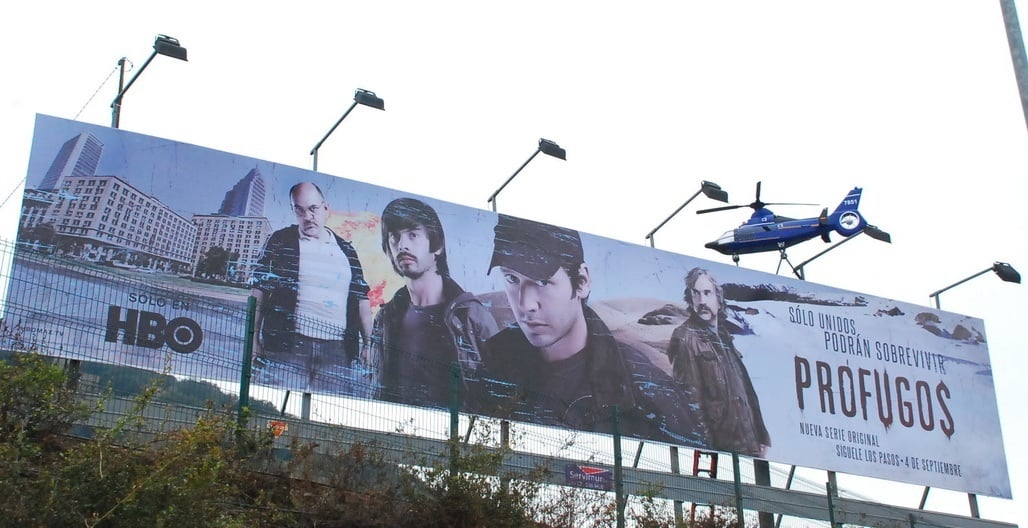 VALLA-PUBLICITARIA-HELICOPTERO
